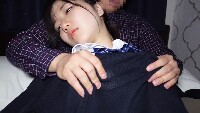 制服姿の女の子に連続中出し...19